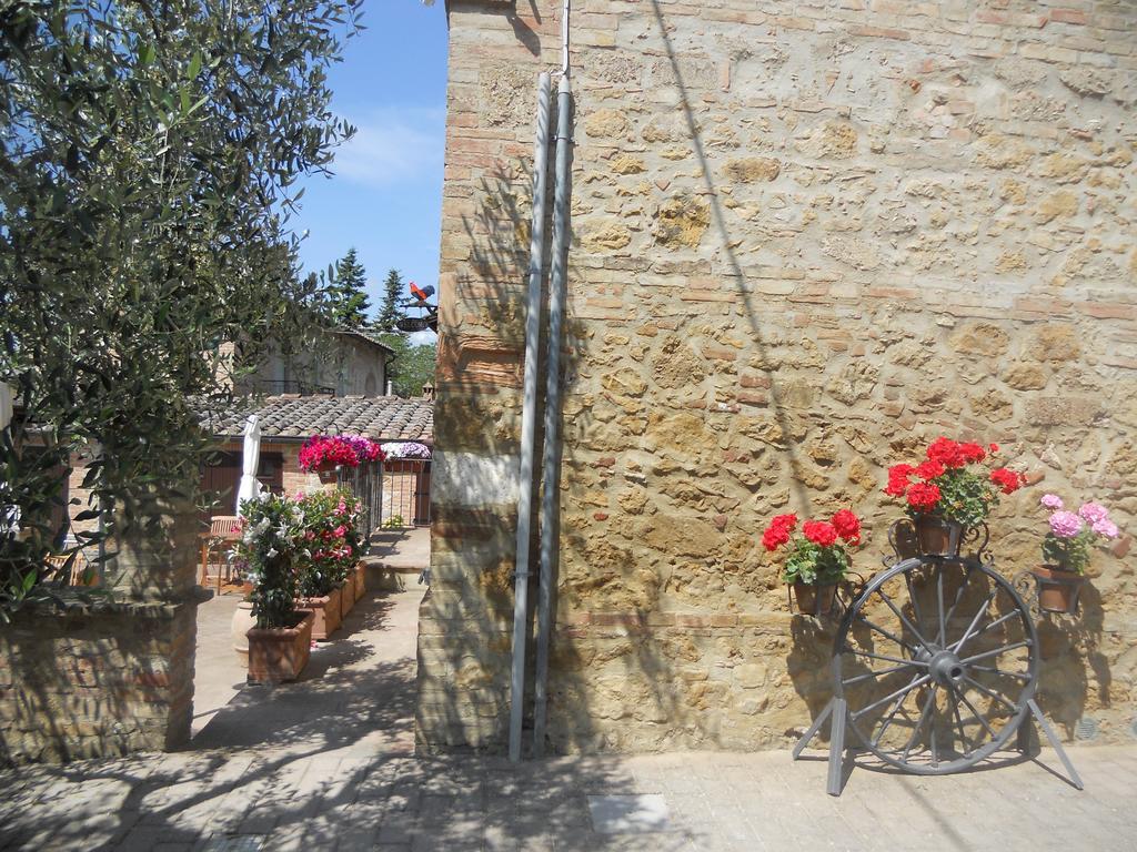 Casa Vacanze L'Oliveta Siena Dış mekan fotoğraf